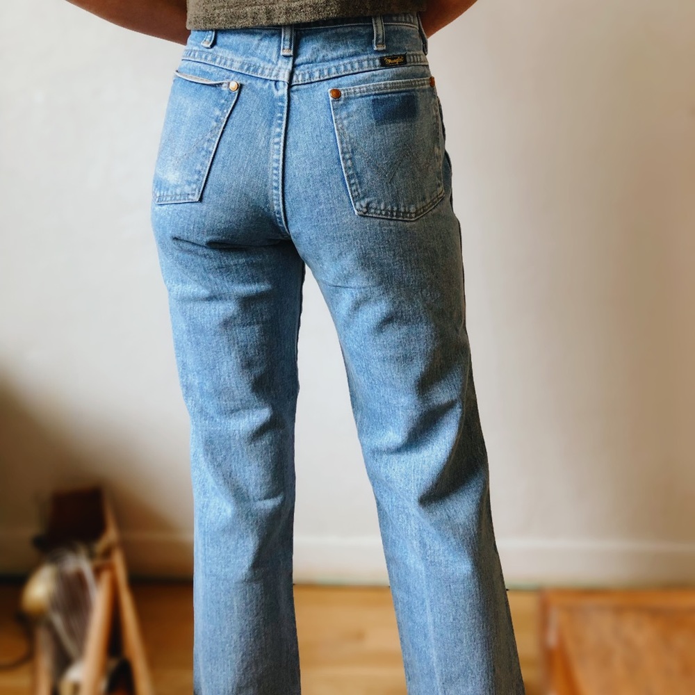 Vintage lightwash USA Wranglers